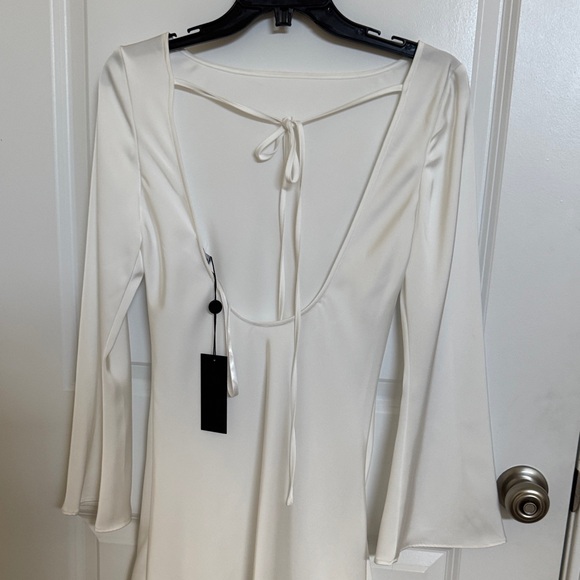 Gianni Biini Dionne Satin Long Sleeve Open Back ivory color Mini Dress - Picture 4 of 6